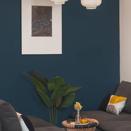 Bob By Elegancia Hotel 4*