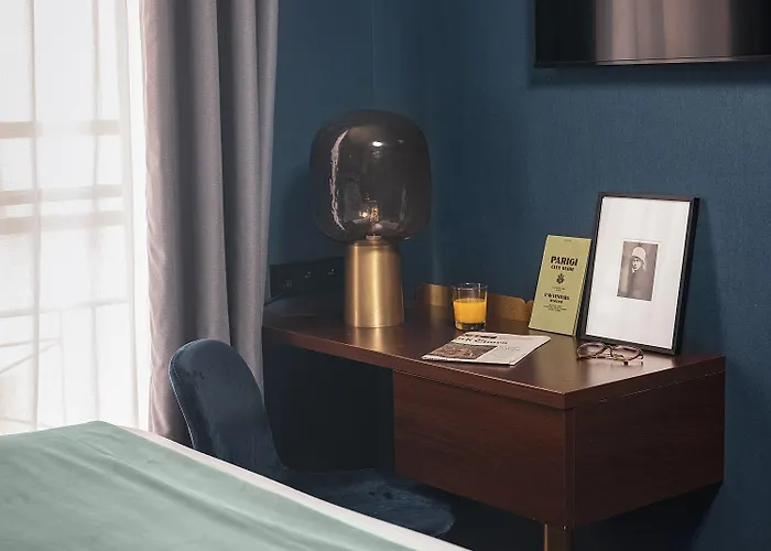 Bob By Elegancia Hotell