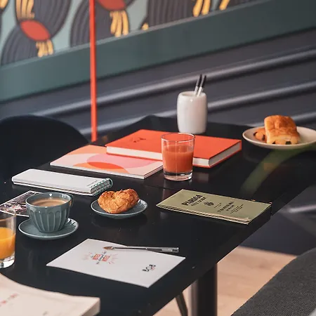 Bob Отель Париж