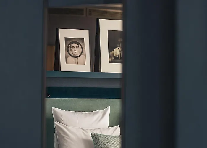 Bob 4* Paris