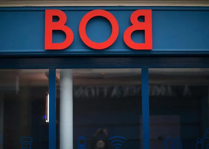 Bob By Elegancia Hotel